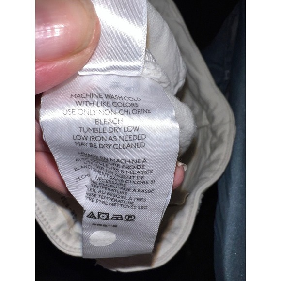 Anthropologie Pilcro Distressed Slim Boyfriend Cropped Jeans Size 27/24" inseam - Picture 6 of 6